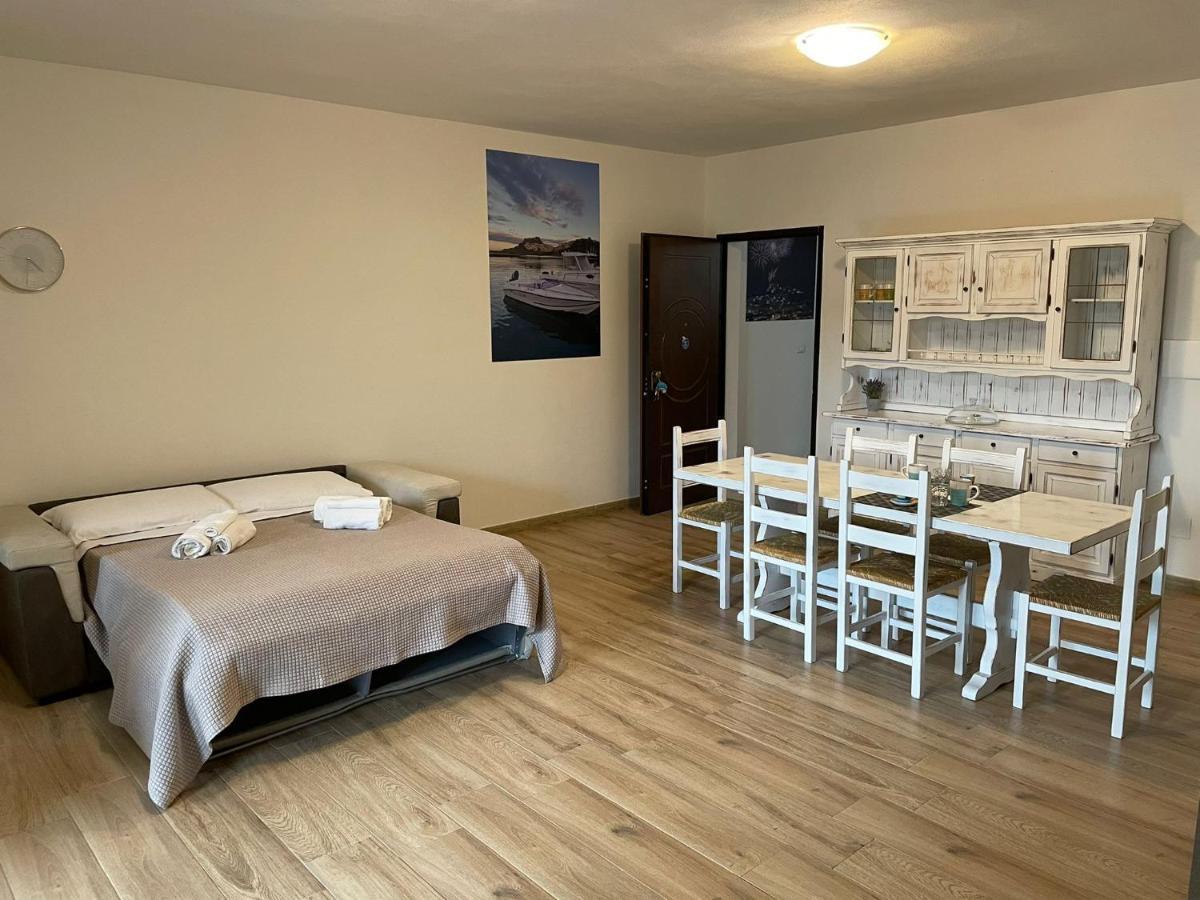 كاستيلساردو B&B Madie المظهر الخارجي الصورة